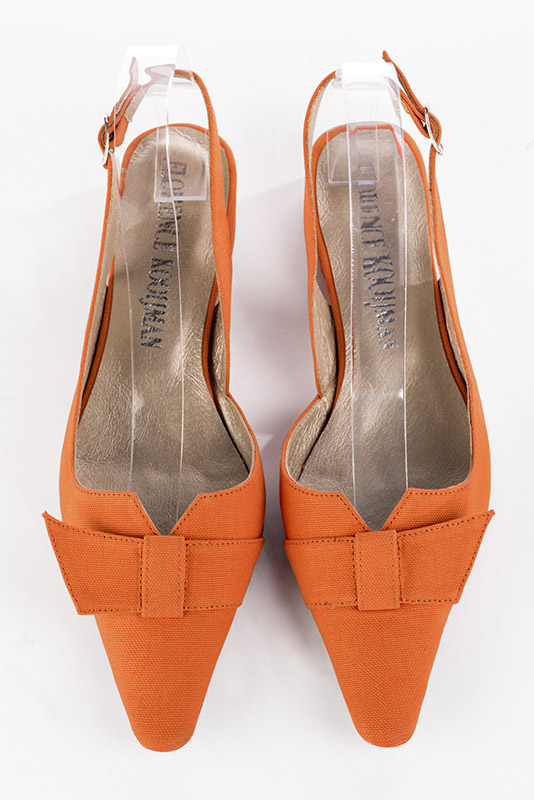 Clementine orange women's open back shoes, with a knot. Tapered toe. Low block heels. Top view - Florence KOOIJMAN